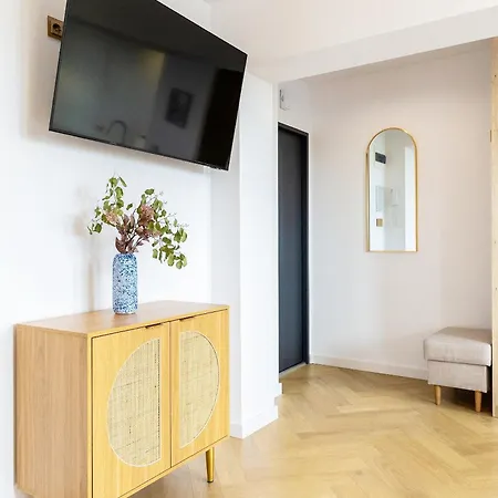 Million Dollar View On Spodek, Mck And Ktw By Kobiela *