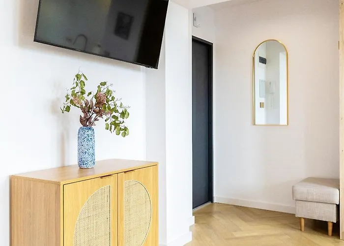 Million Dollar View On Spodek, Mck And Ktw By Kobiela *